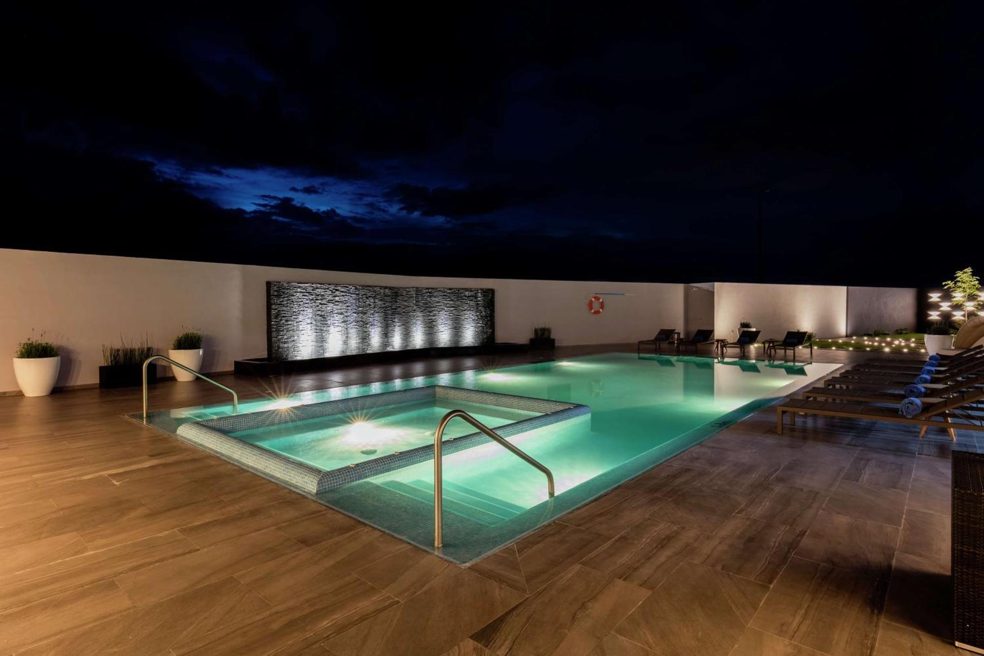 Hilton Garden Inn Salamanca Kültér fotó